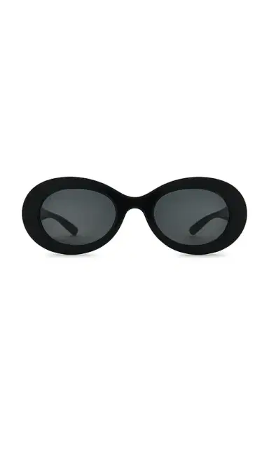 Gucci Oval Sunglasses | Thumbnail 1 Gucci Oval Sunglasses | Thumbnail 1
