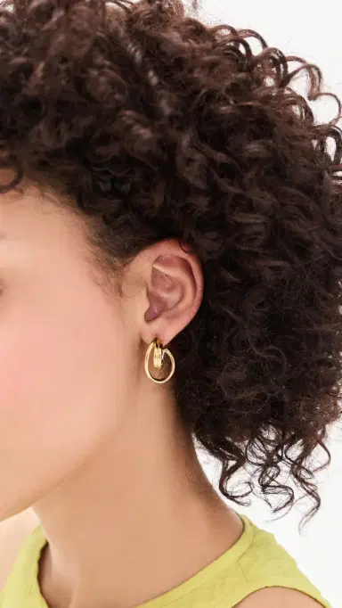 Otiumberg Sonder Hoop Earrings Gold One Size | Thumbnail 3