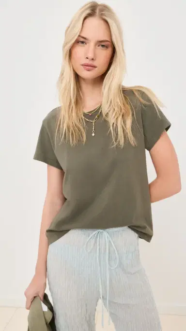 LE BOP x Mally K. Goldman Sunset Tee Olive | Thumbnail 2 LE BOP x Mally K. Goldman Sunset Tee Olive | Thumbnail 2