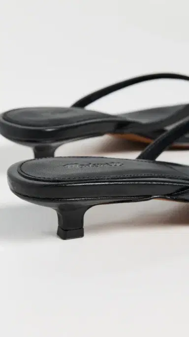 Madewell The Chiara Kitten Heel Leather Sandals True Black | Thumbnail 4