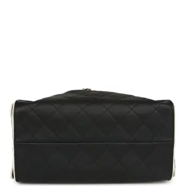 Chanel Chanel Small 25 Hobo Bag Black and White Calfskin Light Gold Hardware | Thumbnail 6