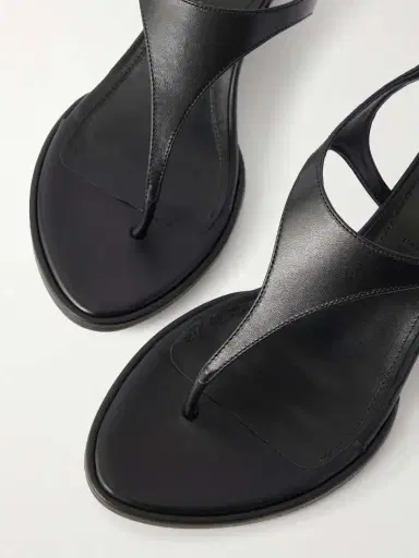 aeyde Roose Leather Thong Sandals | Thumbnail 5 aeyde Roose Leather Thong Sandals | Thumbnail 5