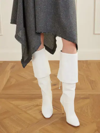 Alexander McQueen Leather Boots | Thumbnail 2 Alexander McQueen Leather Boots | Thumbnail 2