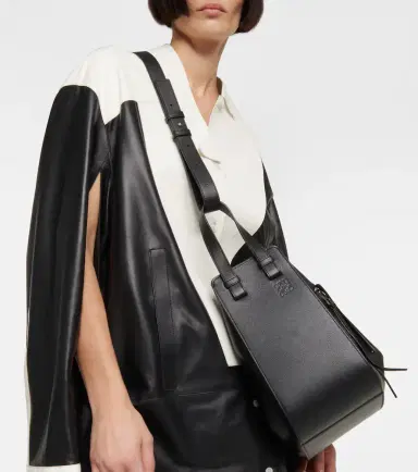 Loewe Hammock Small leather top-handle bag | Thumbnail 4 Loewe Hammock Small leather top-handle bag | Thumbnail 4