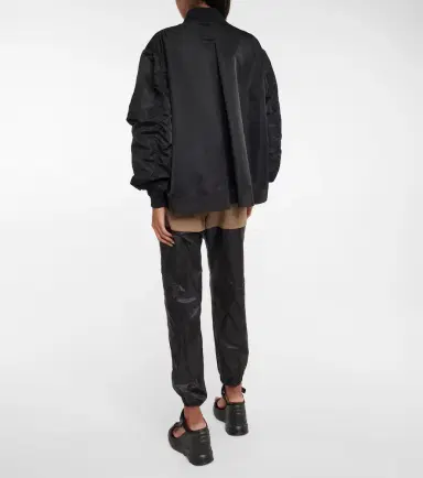 Sacai Nylon bomber jacket | Thumbnail 3 Sacai Nylon bomber jacket | Thumbnail 3