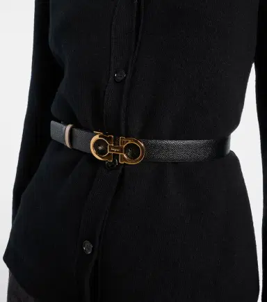 Ferragamo Reversible Gancini leather belt | Thumbnail 3