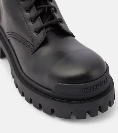 Balenciaga Strike leather ankle boots | Thumbnail 5