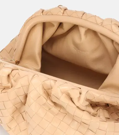 Bottega Veneta Pouch intrecciato leather clutch | Thumbnail 3