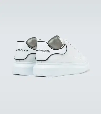 Alexander McQueen Oversized leather sneakers | Thumbnail 3 Alexander McQueen Oversized leather sneakers | Thumbnail 3