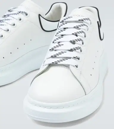 Alexander McQueen Oversized leather sneakers | Thumbnail 6 Alexander McQueen Oversized leather sneakers | Thumbnail 6