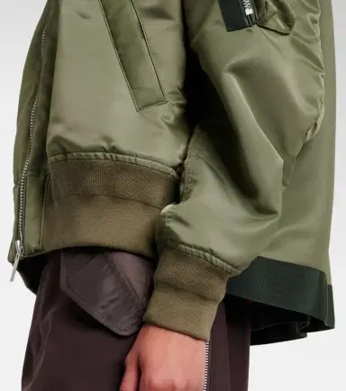 Sacai Nylon bomber jacket | Thumbnail 4