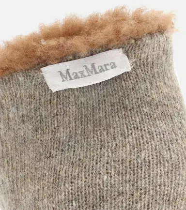 Max Mara Ombrato camel hair and silk mittens | Thumbnail 3