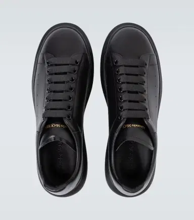Alexander McQueen Oversized leather sneakers | Thumbnail 4 Alexander McQueen Oversized leather sneakers | Thumbnail 4