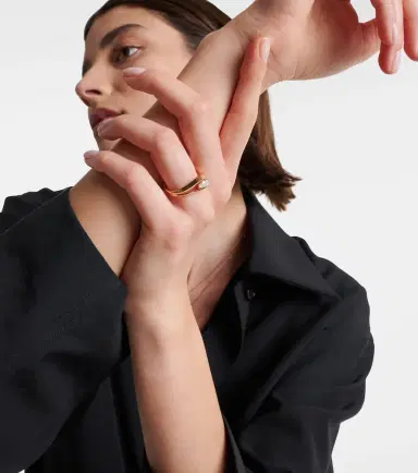Repossi Serti Inversé 18kt rose gold ring with diamond | Thumbnail 3