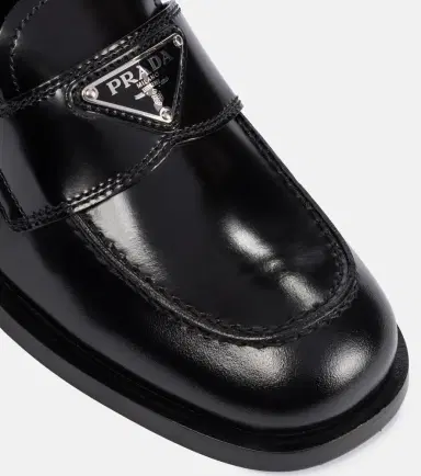 Prada Logo leather loafers | Thumbnail 3