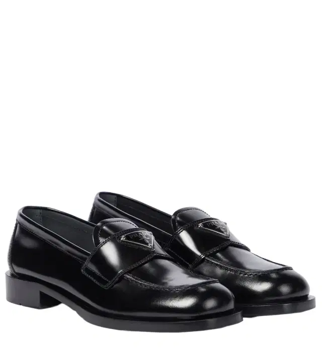 Logo leather loafers