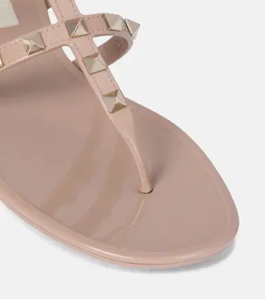 Valentino Garavani Rockstud PVC thong sandals | Thumbnail 4 Valentino Garavani Rockstud PVC thong sandals | Thumbnail 4
