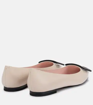 Roger Vivier Gommettine leather ballet flats | Thumbnail 2