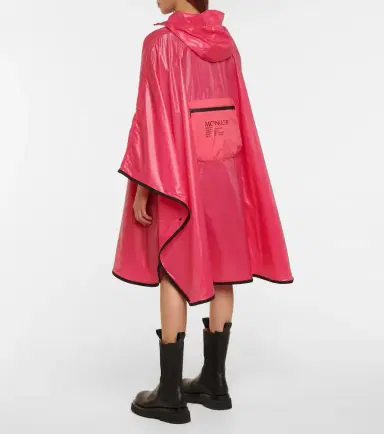 Moncler Rain poncho | Thumbnail 3