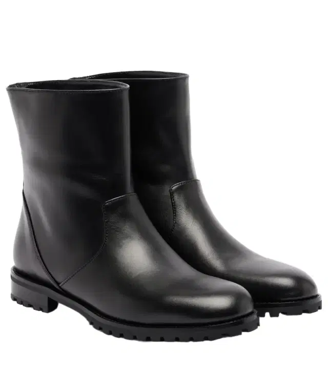 Manolo Blahnik Leather ankle boots
