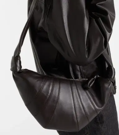 Lemaire Croissant Small leather shoulder bag | Thumbnail 6 Lemaire Croissant Small leather shoulder bag | Thumbnail 6