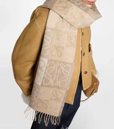 Loewe Anagram wool and cashmere scarf | Thumbnail 4 Loewe Anagram wool and cashmere scarf | Thumbnail 4