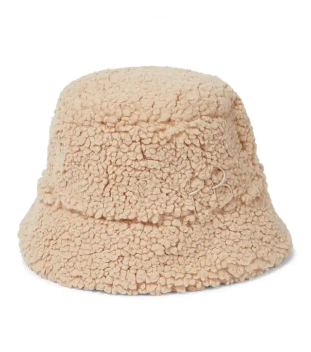 Ruslan Baginskiy Teddy bucket hat