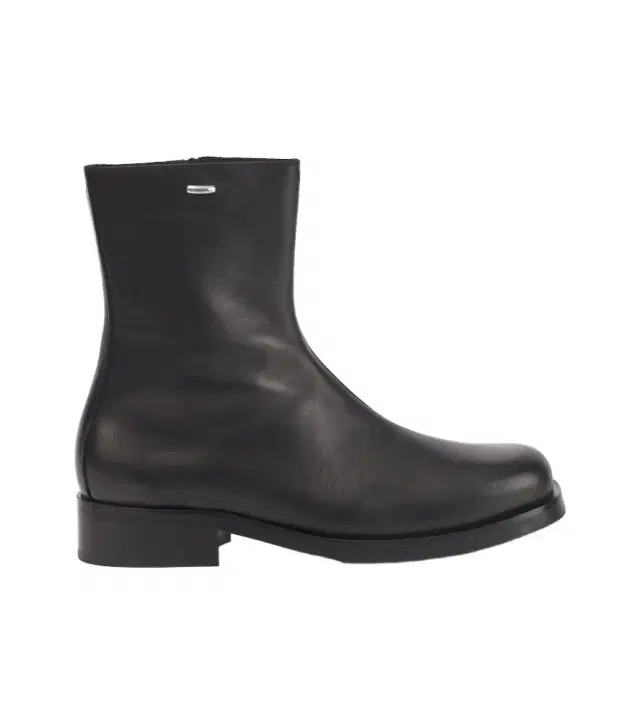 Camion leather ankle boots