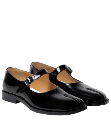 Maison Margiela Tabi patent leather Mary Jane flats | Thumbnail 1
