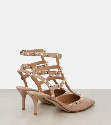 Valentino Garavani Rockstud leather pumps | Thumbnail 2