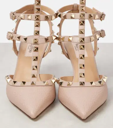 Valentino Garavani Rockstud leather pumps | Thumbnail 3