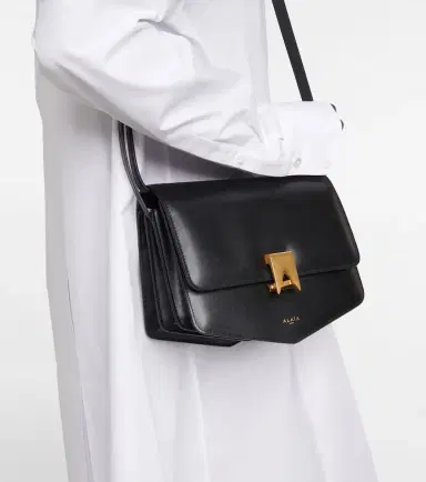 Alaïa Alaïa Le Papa Large leather crossbody bag | Thumbnail 4 Alaïa Alaïa Le Papa Large leather crossbody bag | Thumbnail 4