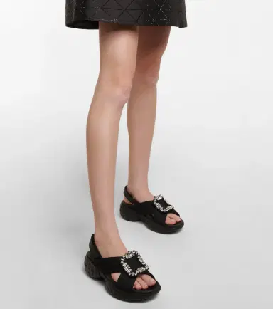 Roger Vivier Viv' Run embellished sandals | Thumbnail 6 Roger Vivier Viv' Run embellished sandals | Thumbnail 6