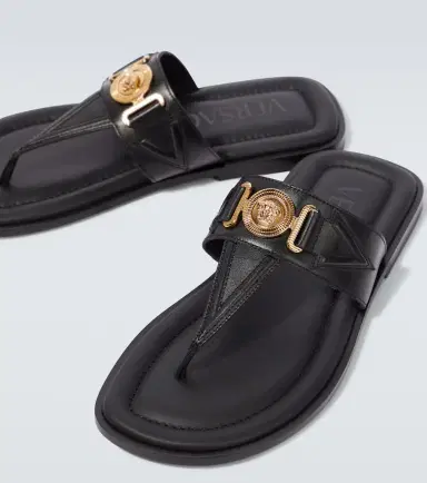 Versace Medusa leather thong sandals | Thumbnail 6