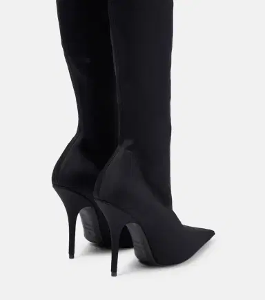 Balenciaga Knife over-the-knee sock boots | Thumbnail 4 Balenciaga Knife over-the-knee sock boots | Thumbnail 4