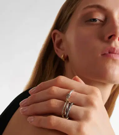 Spinelli Kilcollin Scorpio 18kt gold linked rings with diamonds | Thumbnail 3 Spinelli Kilcollin Scorpio 18kt gold linked rings with diamonds | Thumbnail 3