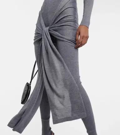 Alaïa Alaïa Tie-front cashmere and silk turtleneck sweater | Thumbnail 6