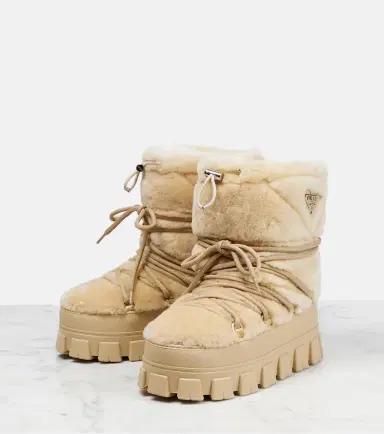 Prada Shearling and leather snow boots | Thumbnail 2