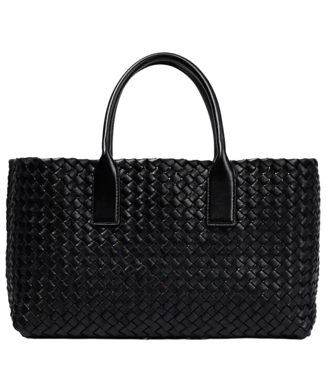 Bottega Veneta Cabat Small leather tote bag