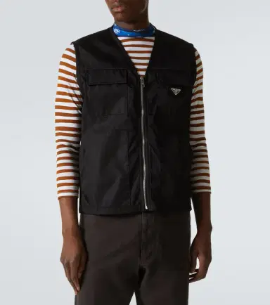 Prada Re-Nylon V-neck vest | Thumbnail 4