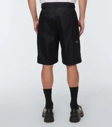 Prada Re-Nylon bermuda shorts | Thumbnail 5