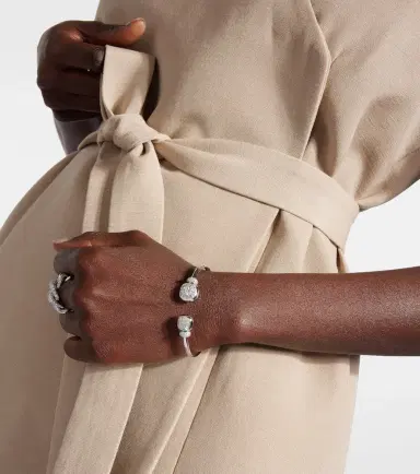 Pomellato Nudo 18kt white gold cuff bracelet with topaz and diamonds | Thumbnail 4