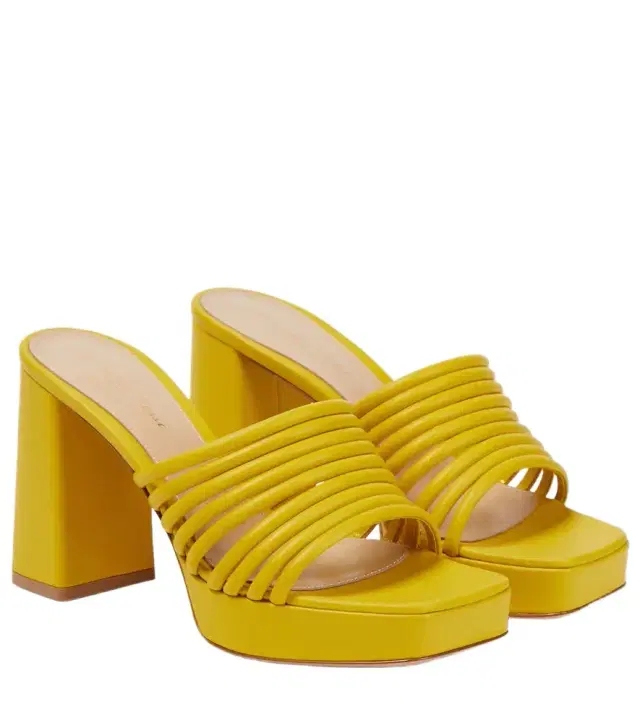 Gianvito Rossi Lena 95 leather mules