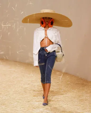 Jacquemus La Chemise Amaro poplin shirt | Thumbnail 2 Jacquemus La Chemise Amaro poplin shirt | Thumbnail 2