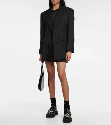 Roger Vivier Viv' Go-Thick patent leather platform loafers | Thumbnail 6