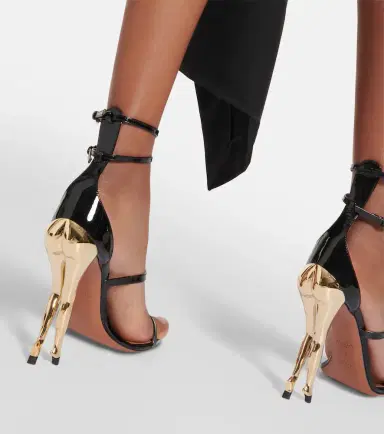 Alaïa Alaïa Cabaret patent leather sandals | Thumbnail 7 Alaïa Alaïa Cabaret patent leather sandals | Thumbnail 7