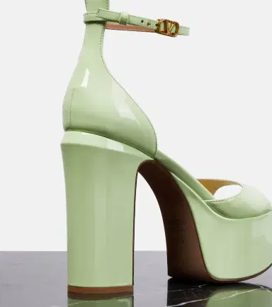 Valentino Garavani VLogo patent leather platform sandals | Thumbnail 4 Valentino Garavani VLogo patent leather platform sandals | Thumbnail 4