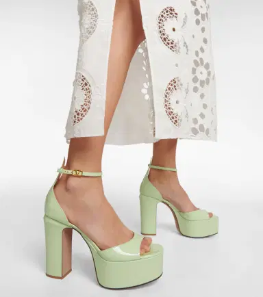 Valentino Garavani VLogo patent leather platform sandals | Thumbnail 6 Valentino Garavani VLogo patent leather platform sandals | Thumbnail 6
