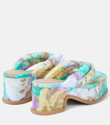 Dries Van Noten Floral-printed platform thong sandals | Thumbnail 6