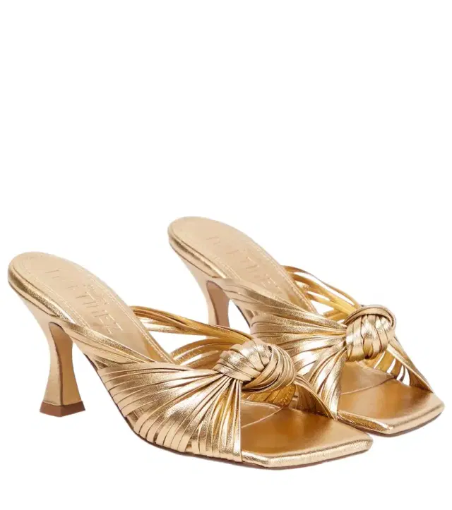 Souliers Martinez Alcala leather mules
